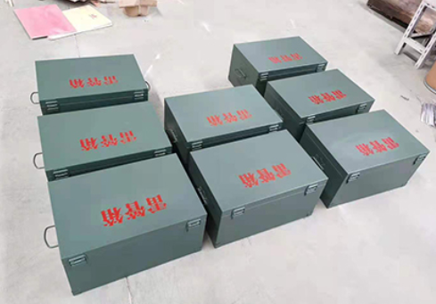 衡阳炸药箱和雷管箱一般是怎么存放的？