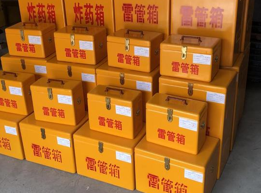 衡阳玻璃钢雷管箱的使用寿命一般是多少？